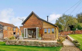 The Cider Barn, Luxury For 2 With Beautiful Views.